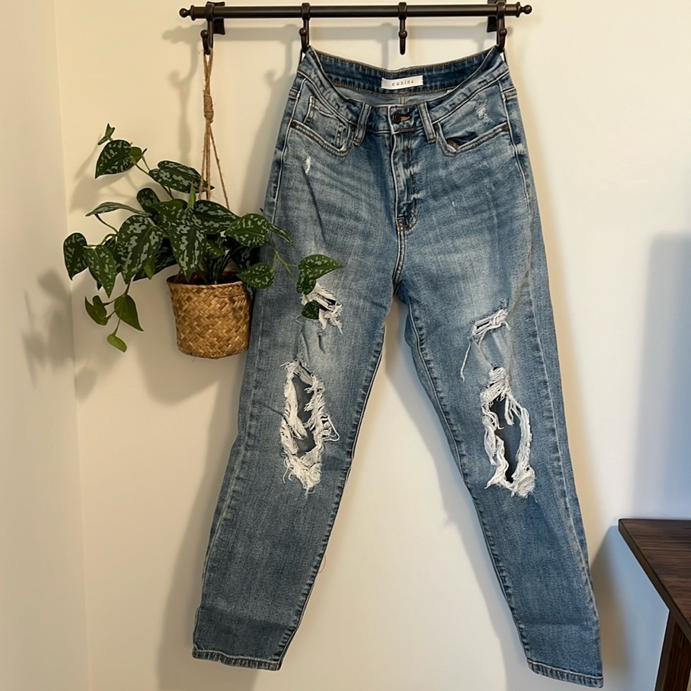Mom Jeans